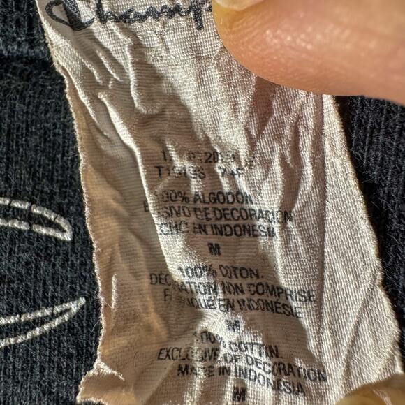 Champion All-Over Repeat Logo T-Shirt | Black & White Streetwear Tee (Size M) - Picture 5 of 5